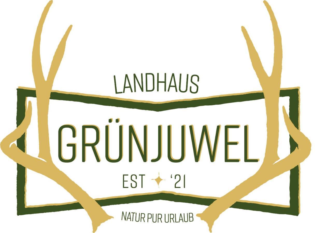 Landhaus Gruenjuwel 히머버그 외부 사진